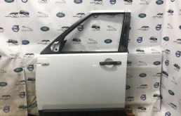 Дверь передняя левая для Land Rover Discovery 2014 года на фотографиях