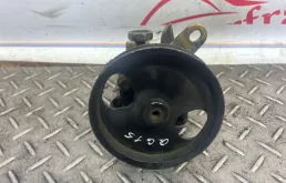 Насос ГУР для Nissan Almera 2002 года на фотографиях