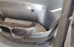 Бампер для BMW 5er 2005 года на фотографиях