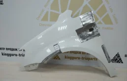 Крыло левое для Volkswagen Caddy 2013 года на фотографиях