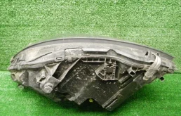 Фара ксенон левая для Mercedes-Benz S class 2014 года на фотографиях