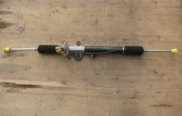 Рулевая рейка для Mitsubishi Outlander 2003 года на фотографиях