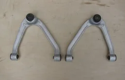 Рычаг передний правый верхний для Infiniti FX на фотографиях