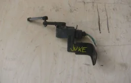 Датчик дорожного просвета задний для Nissan X-Trail 2012 года на фотографиях