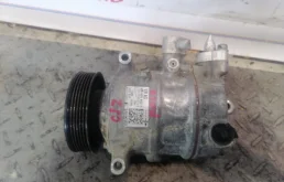 Компрессор кондиционера для Skoda Octavia 2015 года на фотографиях