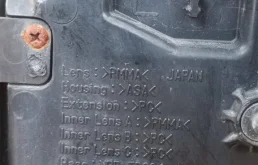 Фонарь внешний левый для Toyota Land Cruiser 2008 года на фотографиях