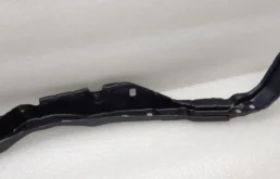 Усилитель переднего бампера для Toyota RAV4 2014 года на фотографиях