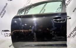 Дверь передняя левая для Toyota Avensis 2018 года на фотографиях