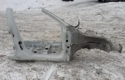 Четверть кузова передняя правая для Volvo XC60 на фотографиях