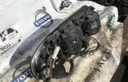 Фара левая для Volvo S80 2005 года на фотографиях