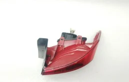 Фонарь внешний правый для Volkswagen Passat 2012 года на фотографиях