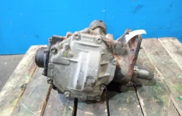 Раздатка для Toyota RAV4 2002 года на фотографиях