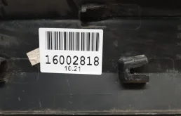 Накладка двери передней правой для Volkswagen Tiguan 2013 года на фотографиях