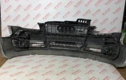 Решетка радиатора для Audi A4 2004 года на фотографиях