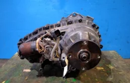 Раздатка для Ford Explorer 2005 года на фотографиях