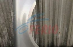 Крылья для Volkswagen Passat 2002 года на фотографиях