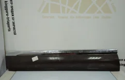 Накладка двери багажника для Volkswagen Touareg 2010 года на фотографиях