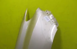 Крыло правое для Toyota Land Cruiser 2014 года на фотографиях