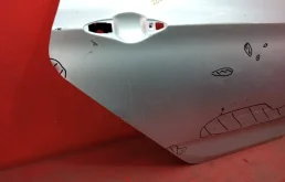 Накладка на дверь задняя правая для Hyundai Solaris 2010 года на фотографиях