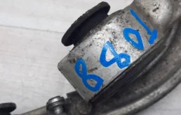 Рычаг передний левый верхний для Mercedes-Benz GL class 2007 года на фотографиях