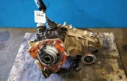 Раздатка для Mitsubishi L200 2009 года на фотографиях