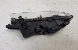 Противотуманка (ПТФ) передняя левая для BMW 5er 2023 года на фотографиях