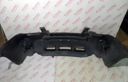 Бампер передний для Nissan X-Trail 2000 года на фотографиях