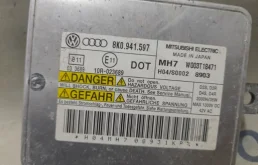 Блок розжига ксенона для Volkswagen Tiguan 2010 года на фотографиях