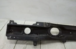 Усилитель заднего бампера для Hyundai ix35 2010 года на фотографиях