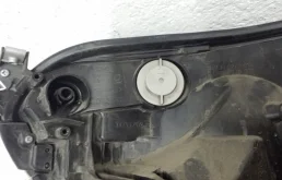 Фара ксенон левая для Toyota RAV4 2018 года на фотографиях