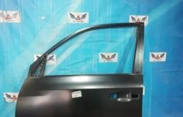 Дверь передняя левая для Toyota Land Cruiser 2019 года на фотографиях