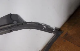 Замок капота для BMW 5er 2015 года на фотографиях