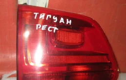 Фонарь левый для Volkswagen Tiguan 2009 года на фотографиях