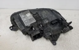 Усилитель переднего бампера для Volvo XC90 2018 года на фотографиях