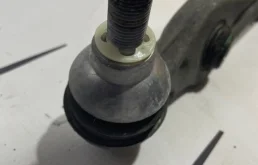 Рычаг передний левый нижний для Mercedes-Benz S class 2014 года на фотографиях