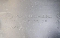 Бампер задний для Mercedes-Benz C class 2011 года на фотографиях