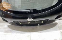 Дверь багажника для Nissan Qashqai 2010 года на фотографиях
