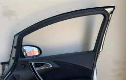 Дверь передняя правая для Opel Astra 2015 года на фотографиях