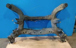 Задняя балка для Nissan Teana 2011 года на фотографиях