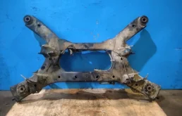 Задняя балка для Nissan Murano 2015 года на фотографиях