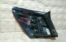 Фара левая для Nissan Qashqai 2011 года на фотографиях