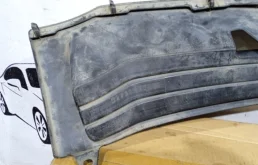 Усилитель переднего бампера для Lexus RX 2008 года на фотографиях