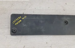 Накладка под номер для Hyundai Tucson 2021 года на фотографиях