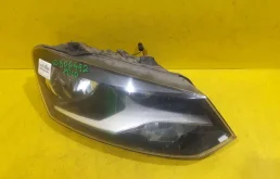 Фара правая для Volkswagen Polo 2018 года на фотографиях