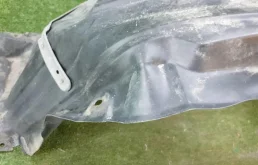 Подкрылок передний левый для Mazda CX 5 2016 года на фотографиях