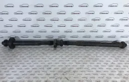 Карданный вал задний для Volkswagen Touareg 2014 года на фотографиях