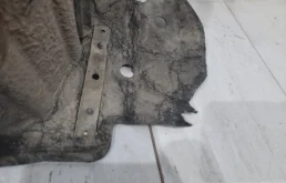 Подкрылок передний левый для Toyota RAV4 2018 года на фотографиях