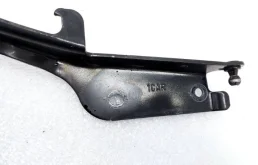 Петля капота левая для Infiniti QX 2013 года на фотографиях