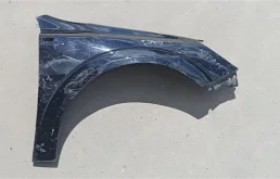 Крылья для Opel Astra 2004 года на фотографиях