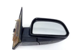 Стекла и зеркала для Hyundai Tucson 2008 года на фотографиях